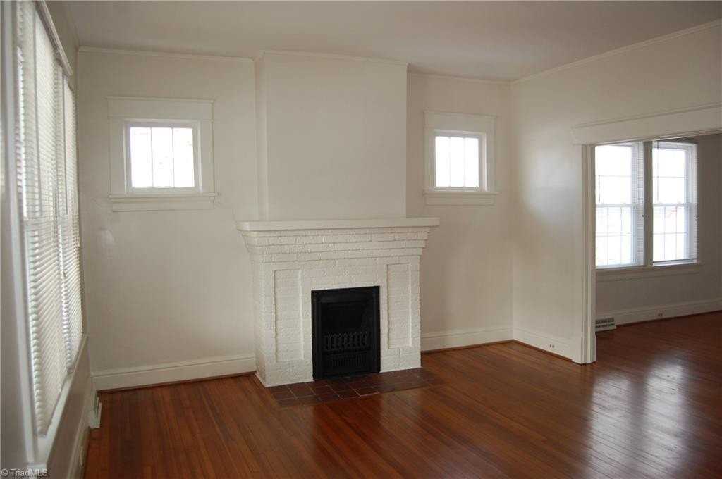 819 Watson Ave - Photo 2 of 14