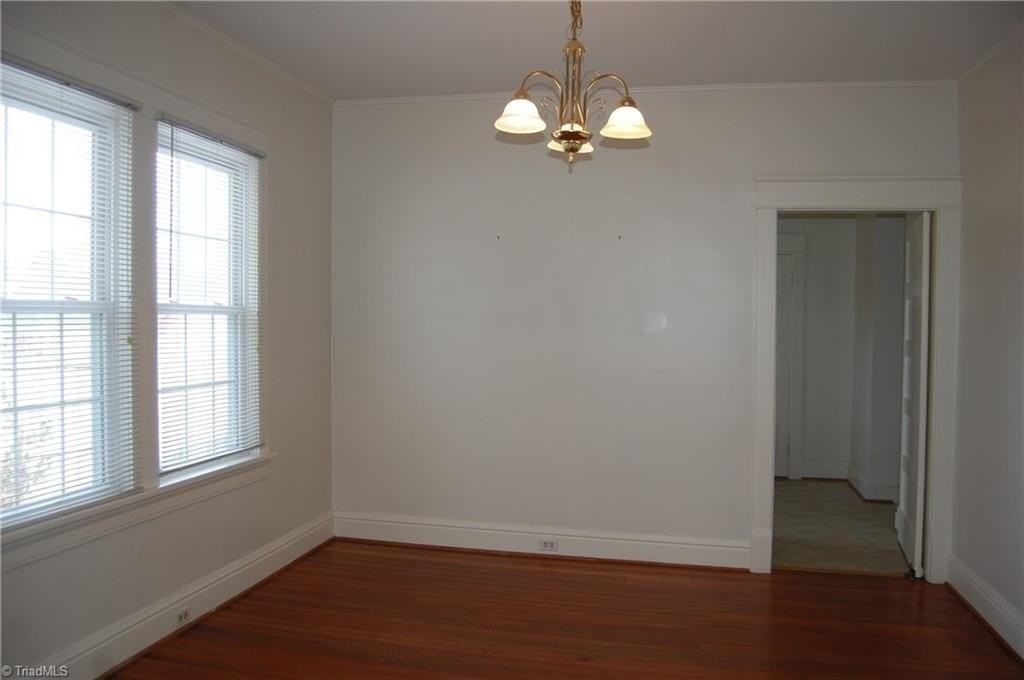 819 Watson Ave - Photo 4 of 14