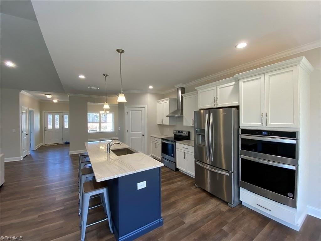 261 Summerlyn Dr - Photo 5 of 29