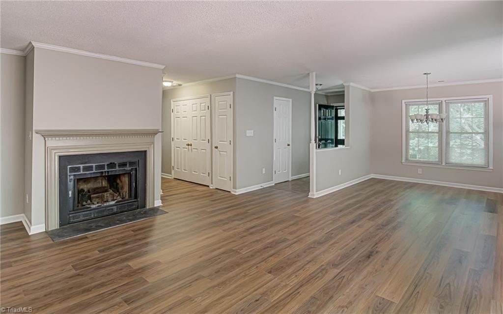 4639 Lawndale Dr - Photo 4 of 21