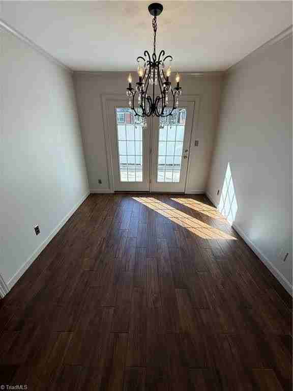 318 Hanover Arms Ct - Photo 6 of 17