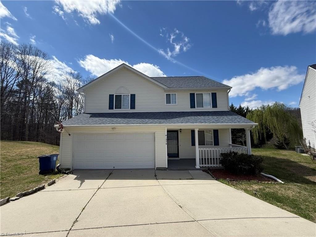 1570 Rockingham Dr
