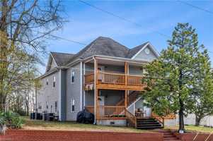 featured image of 611 W Green Dr #D