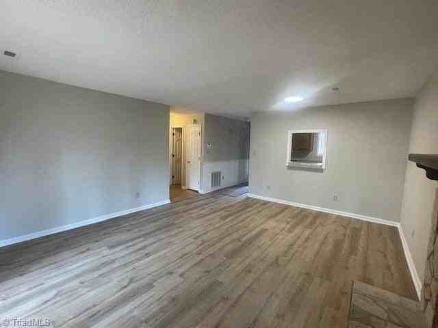 123 Cloister Oaks Cir - Photo 4 of 13