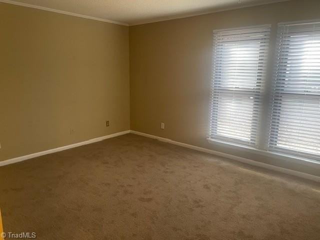 131 Cedar Cove Ln - Photo 7 of 9