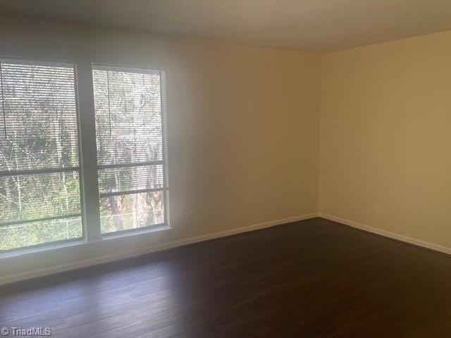 114 Cedar Cove Ln - Photo 5 of 11