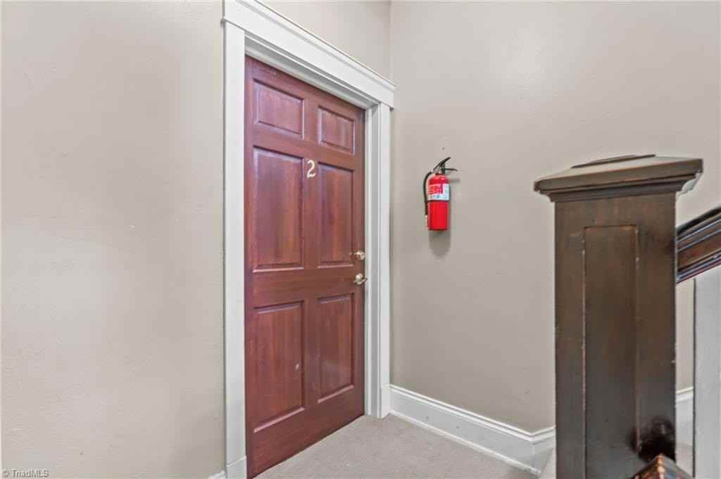 72 W End Blvd #2 - Photo 5 of 31