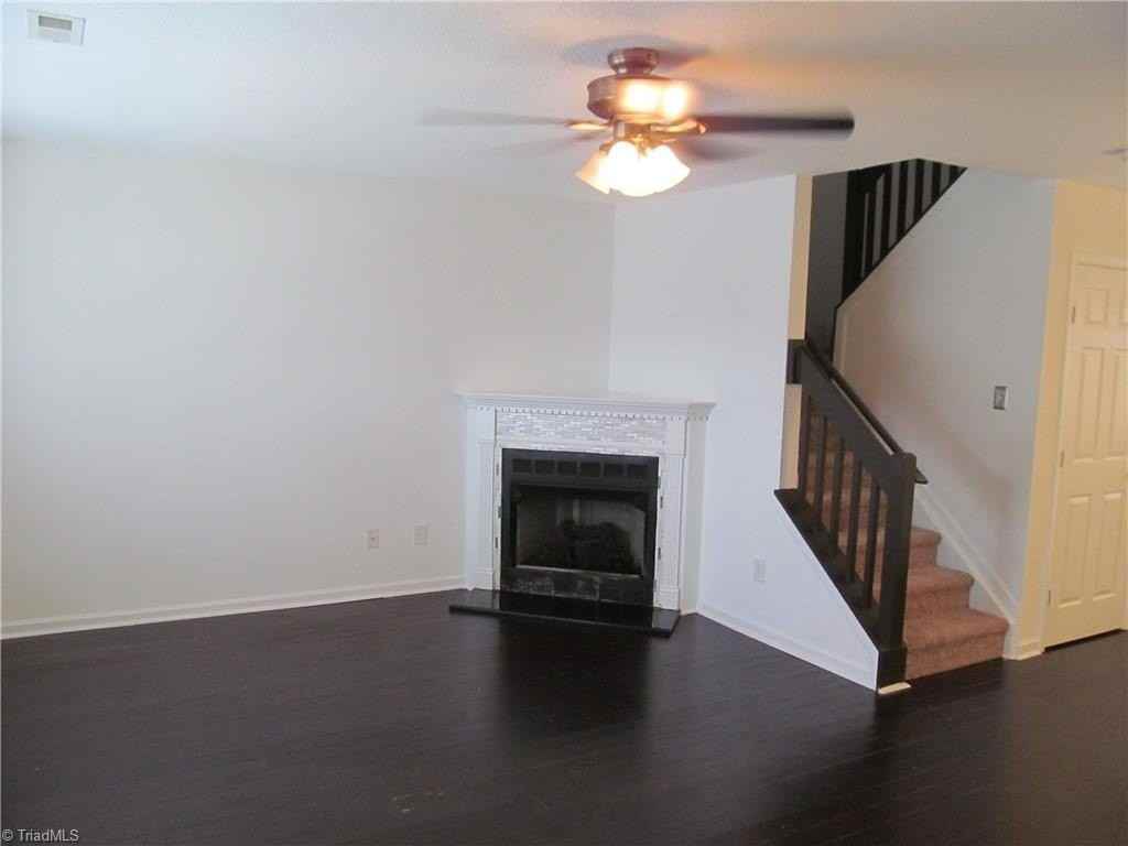 209 Malamute Ln - Photo 2 of 17