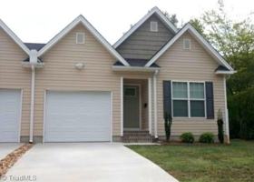 featured image of 835 Garner St #102