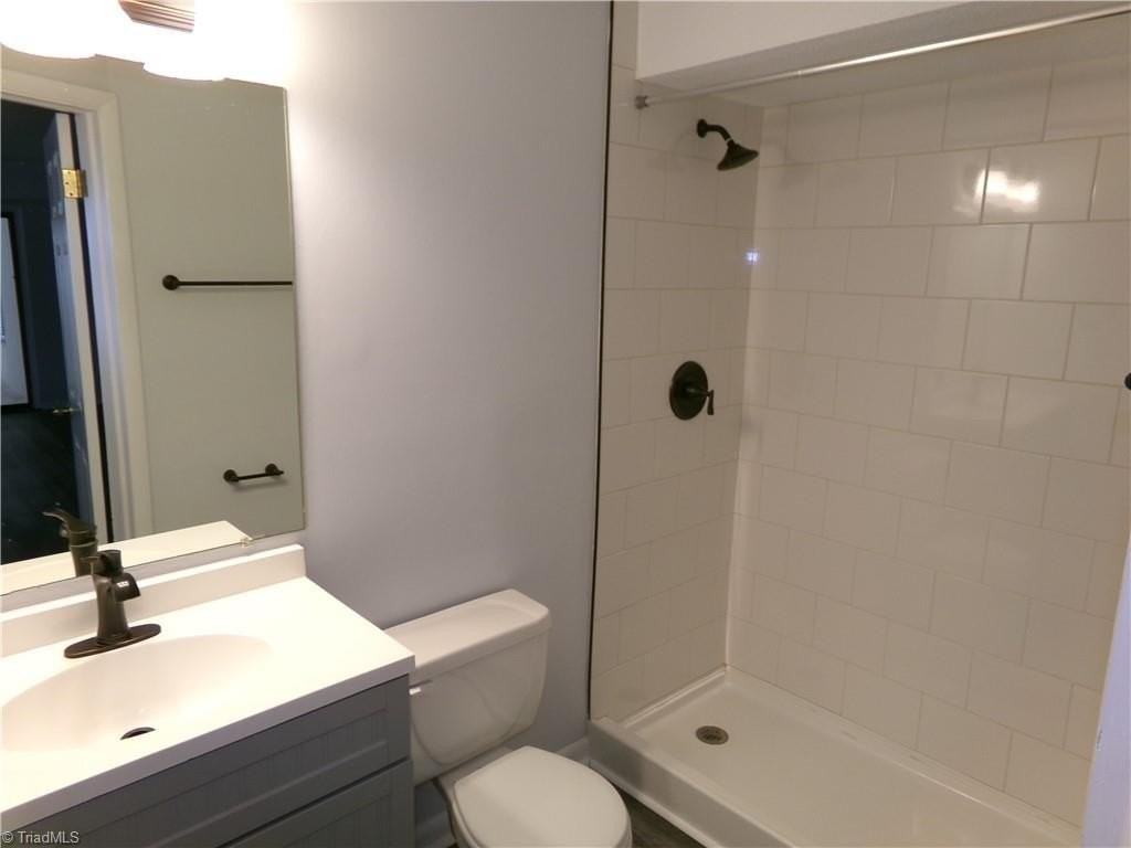 218 Lamplighter Cir - Photo 6 of 14