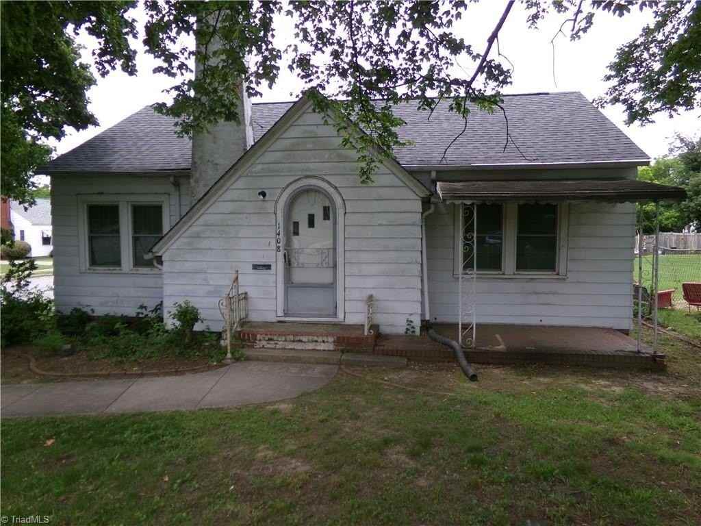 1408 E Martin Luther King Jr Dr - Photo 3 of 33
