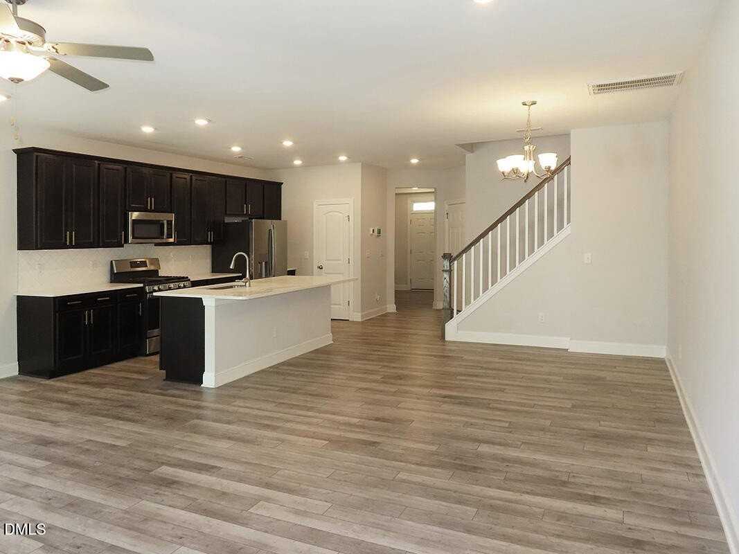 249 Marbella Grove Ct - Photo 4 of 17