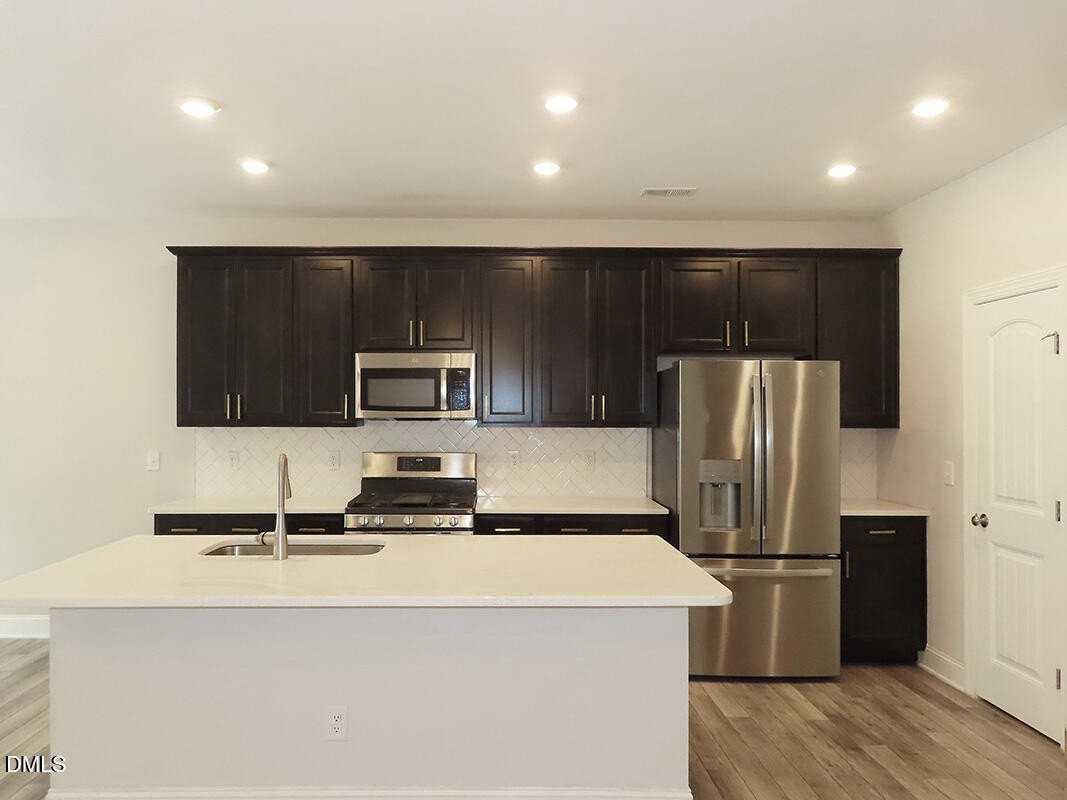 249 Marbella Grove Ct - Photo 7 of 17