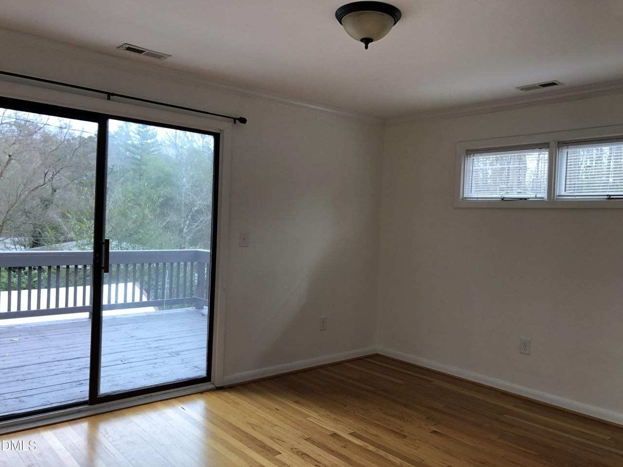 1302 Lorimer Rd - Photo 7 of 23