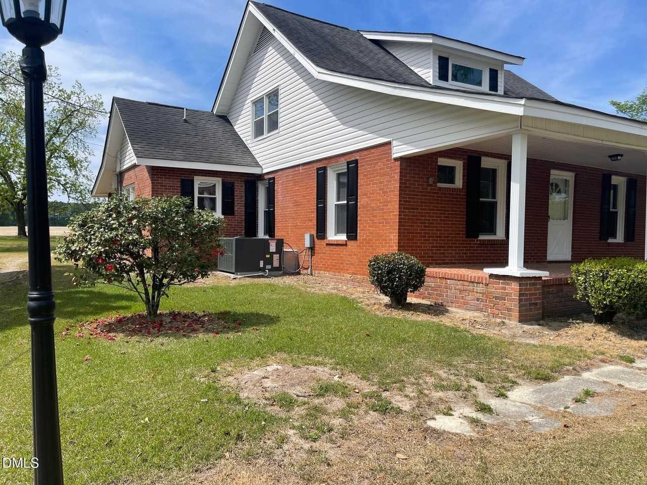 779 Chalybeate Springs Rd - Photo 2 of 34