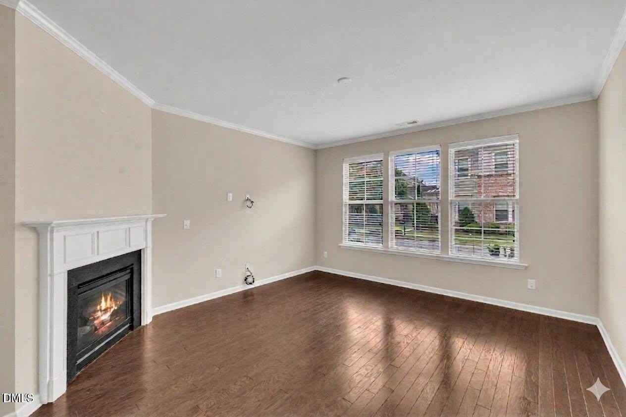 1337 Alemany St - Photo 6 of 36