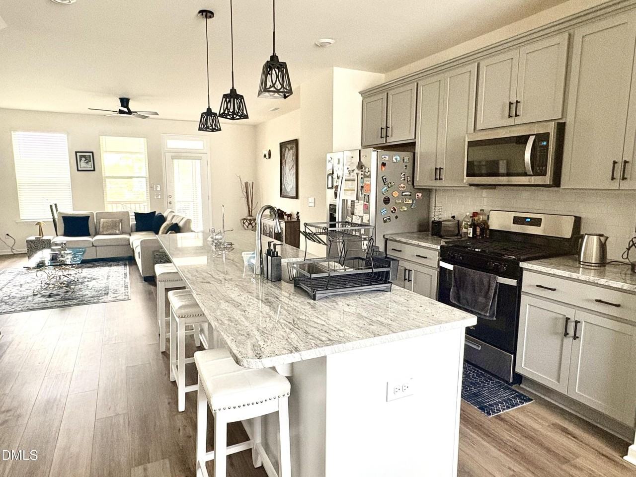 849 Parc Townes Dr - Photo 5 of 14