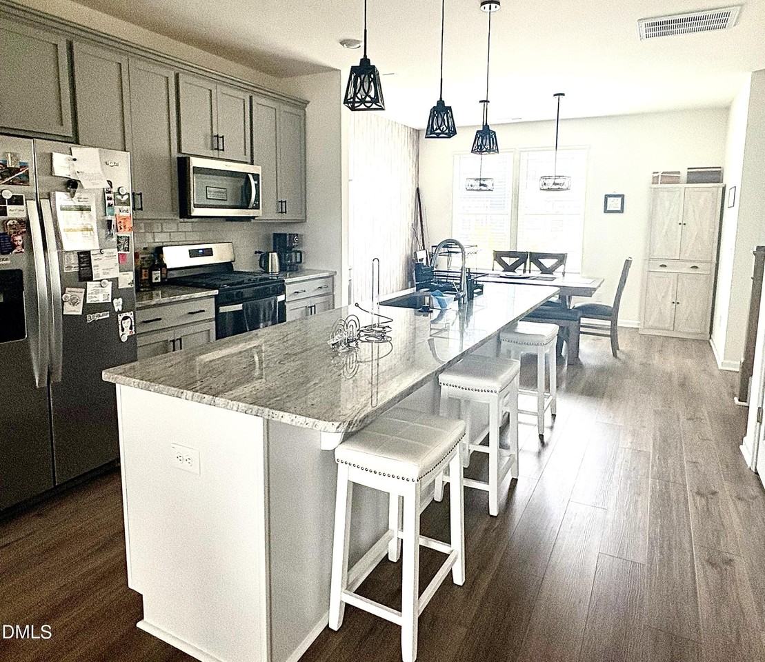 849 Parc Townes Dr - Photo 6 of 14