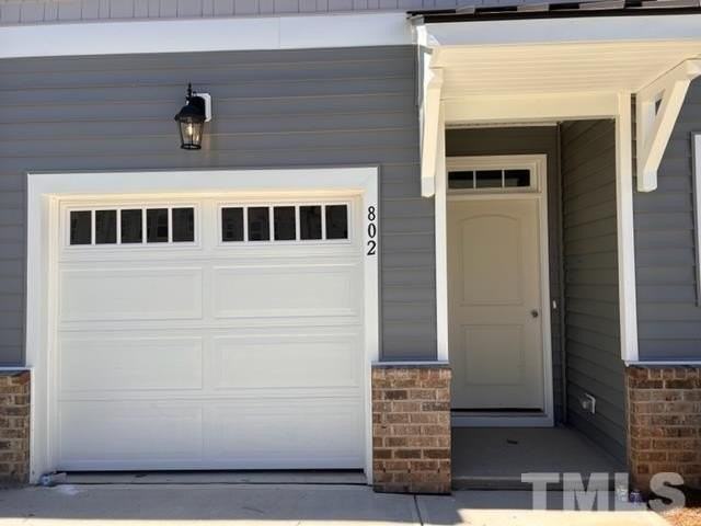 802 Star Ridge Dr - Photo 2 of 20