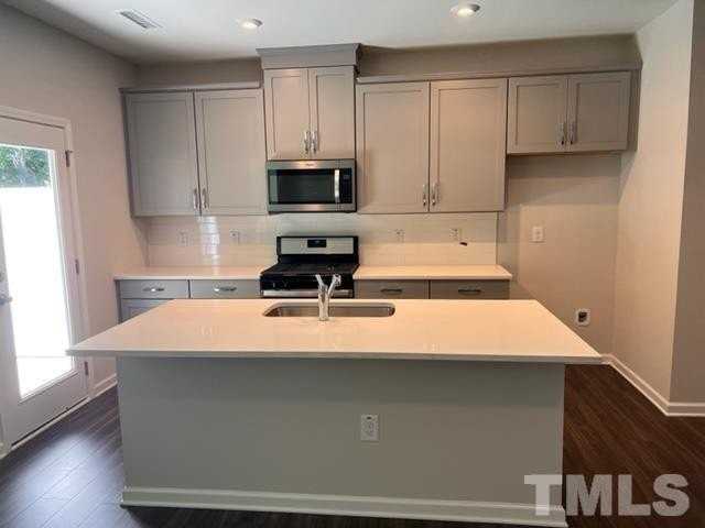 802 Star Ridge Dr - Photo 5 of 20