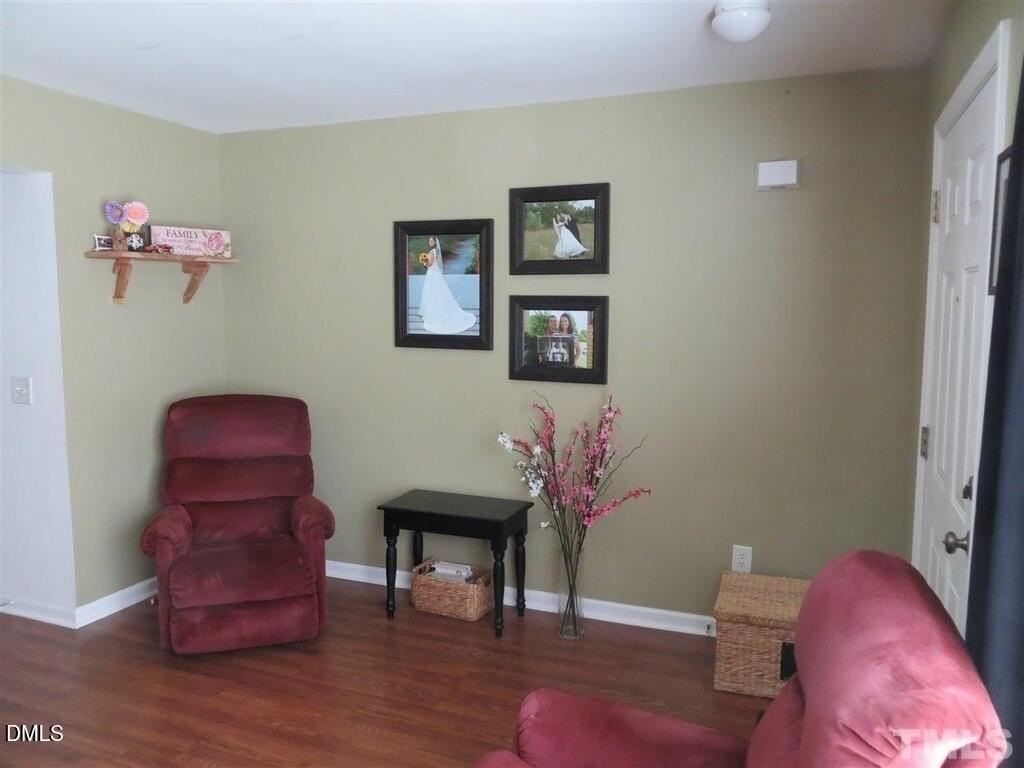 17 Red Ln - Photo 4 of 24