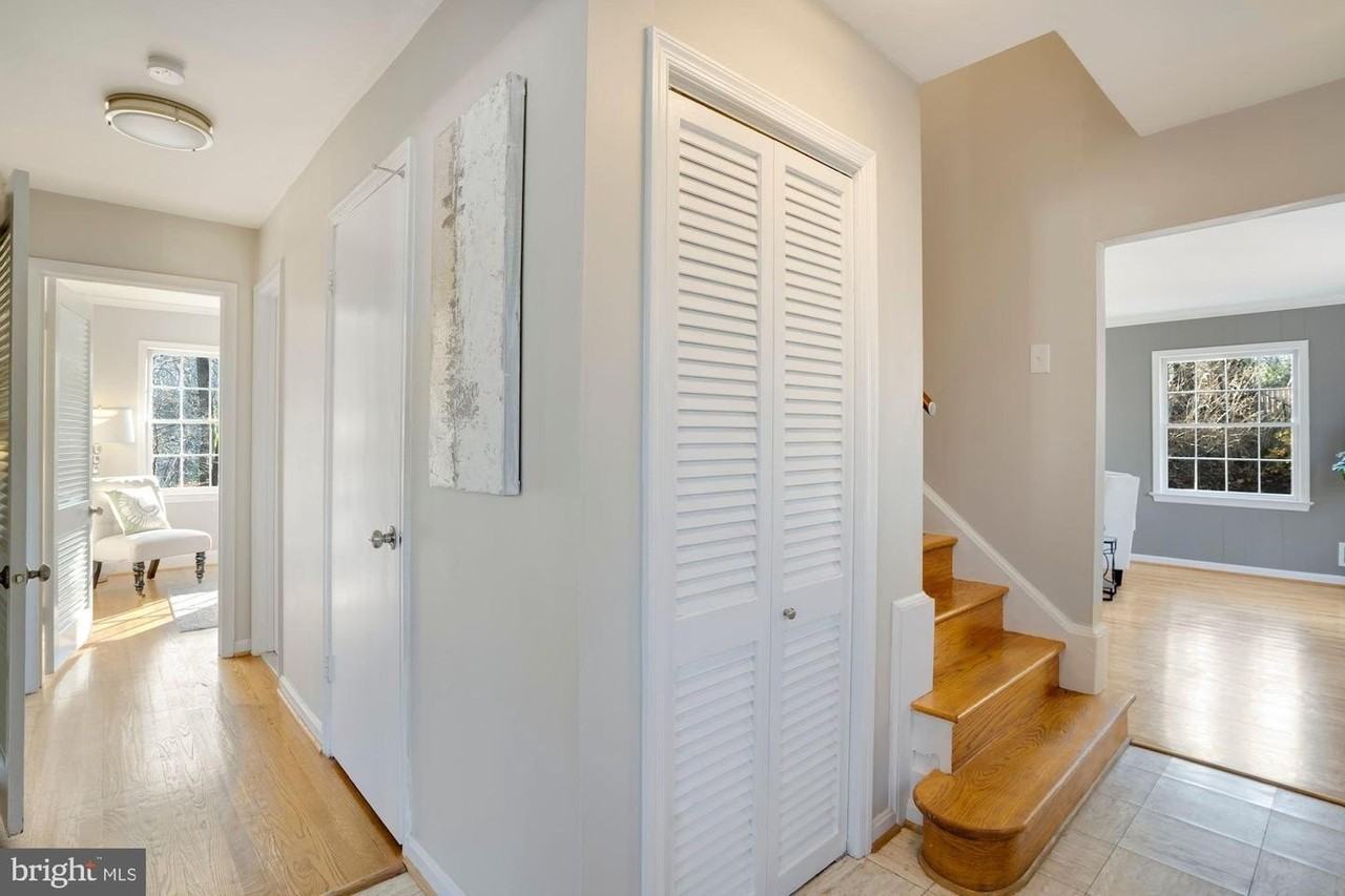 9129 Leghorn Pl - Photo 5 of 50