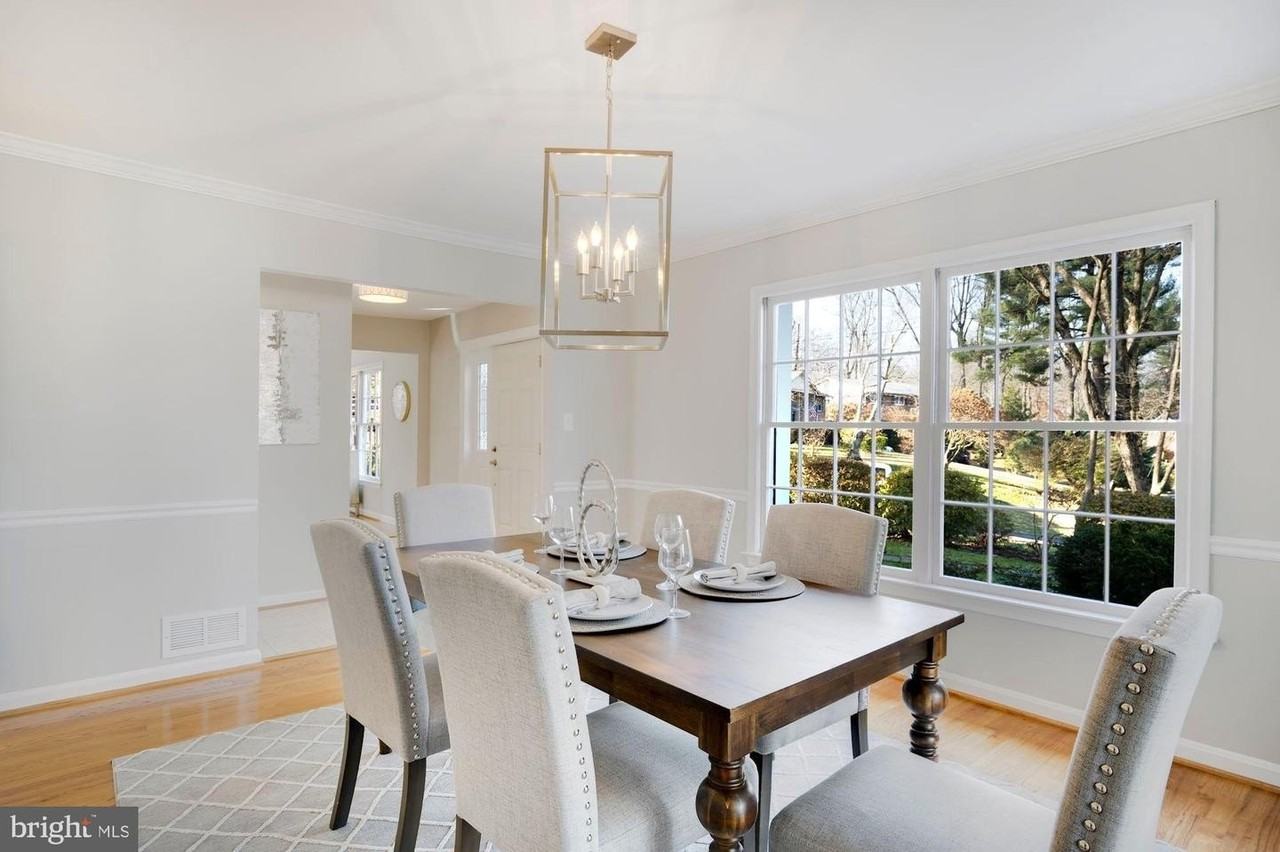 9129 Leghorn Pl - Photo 7 of 50