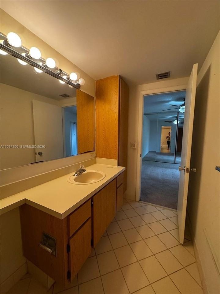 516 Green Springs Pl #516 - Photo 6 of 21