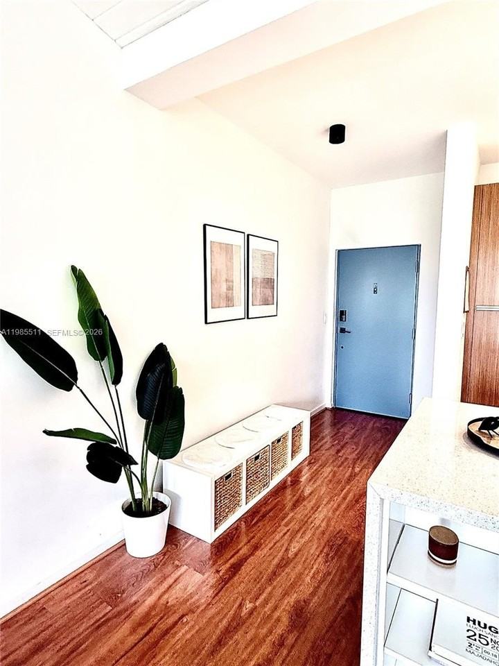 101 Ocean Lane Dr #4011 - Photo 2 of 17