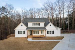 featured image of 450 Oliver Ridge Dr