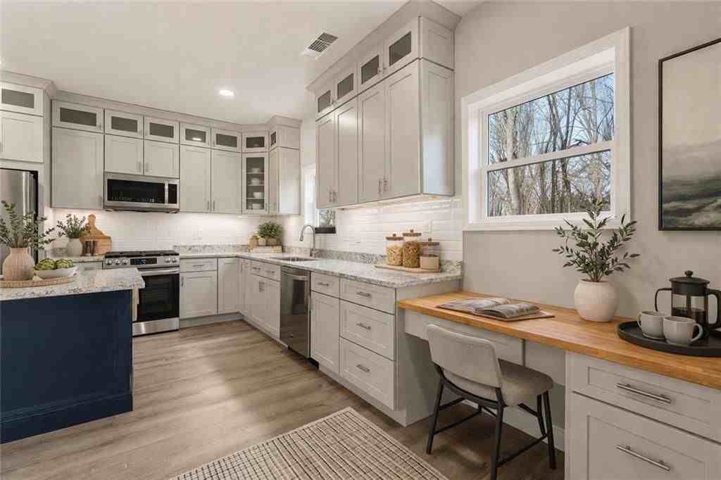 450 Oliver Ridge Dr - Photo 7 of 50