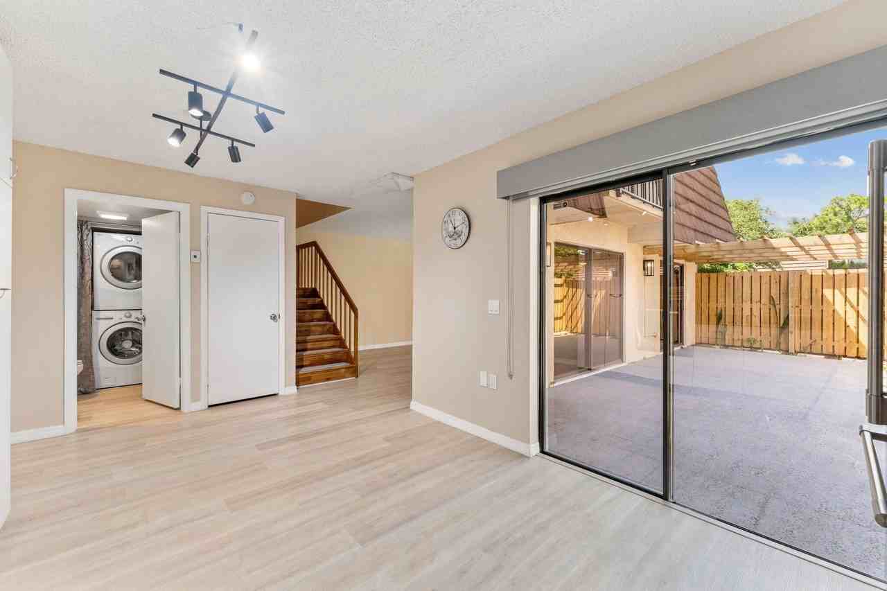 2508 25th Ln - Photo 5 of 35