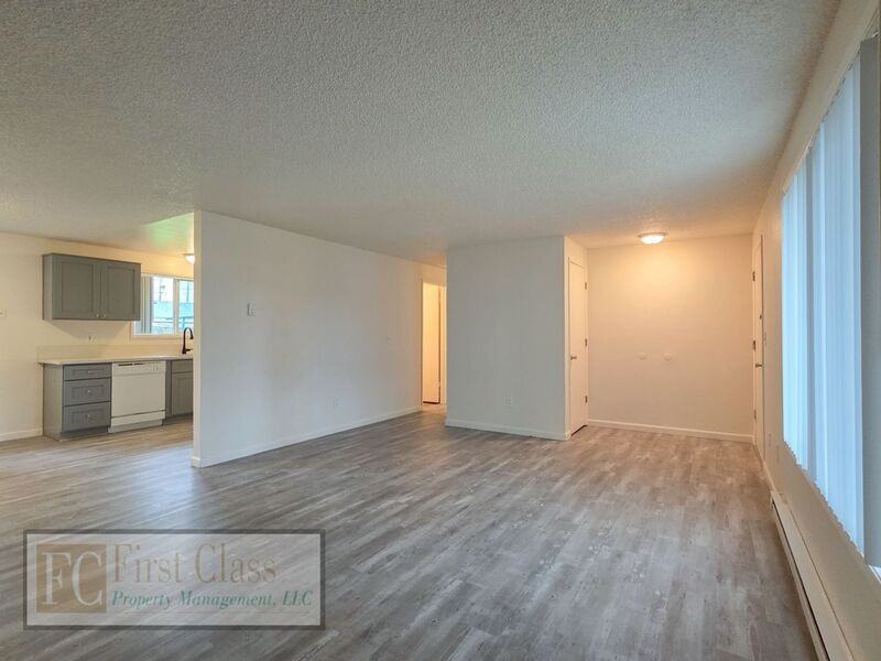 1760 Ne 24th Ave - Photo 5 of 21