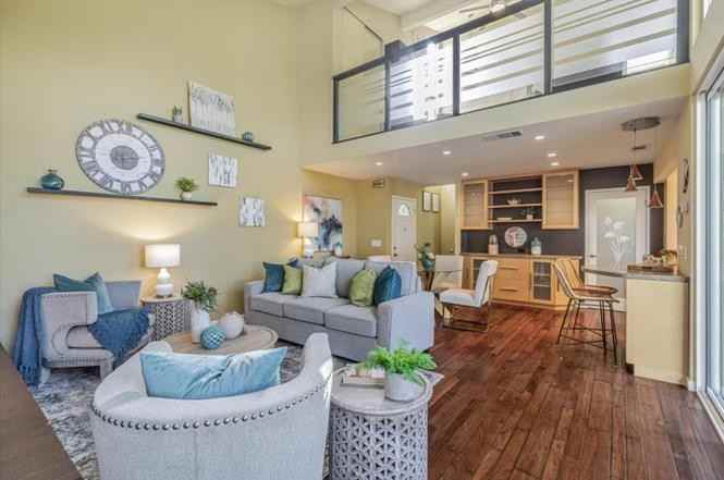 8112 Cabernet Ct - Photo 3 of 15