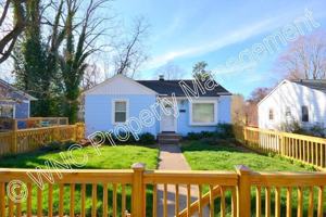 featured image of 17 Morris St