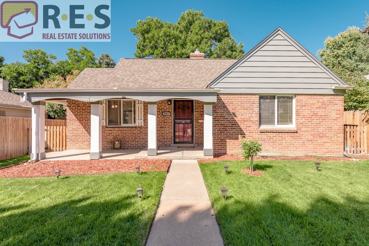 823 Poplar St - Photo 2 of 23