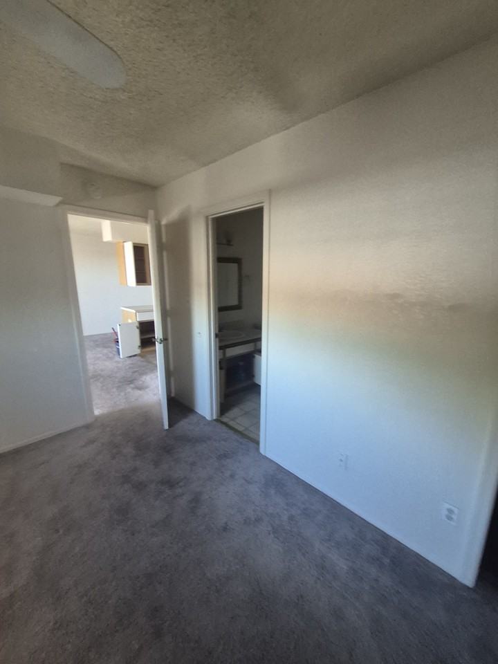 1440 N Idaho Rd #2047 - Photo 4 of 5