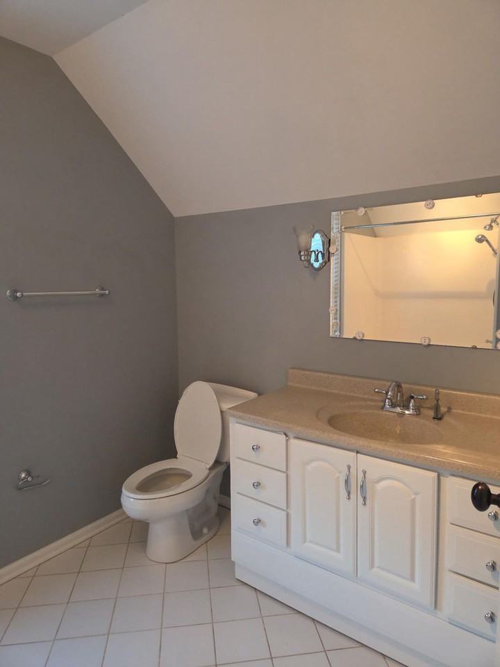 21502 Rio Oro Dr - Photo 3 of 17