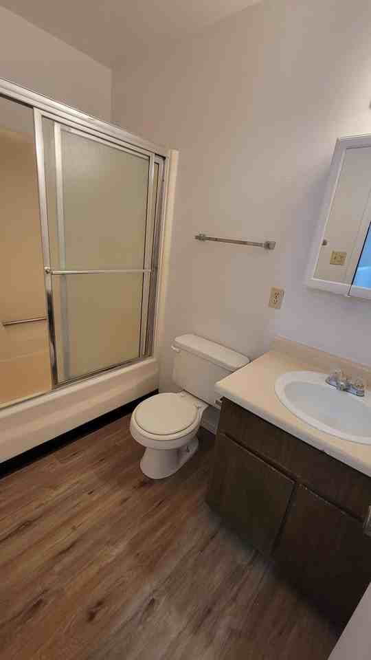 620 Morris St Ne - Photo 5 of 14