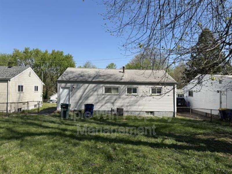 24 Barto Dr - Photo 5 of 25