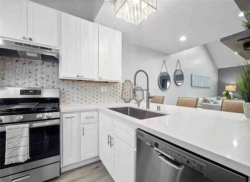 61 Orange Blossom #76 - Photo 3 of 10