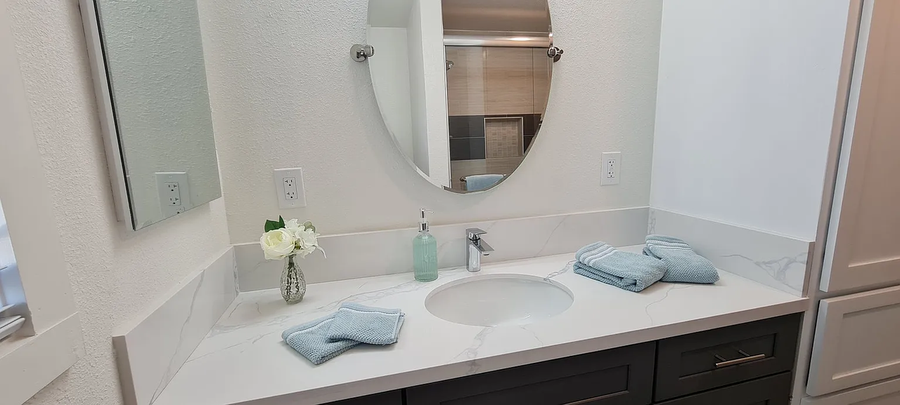1473 W Almond Ave - Photo 6 of 12