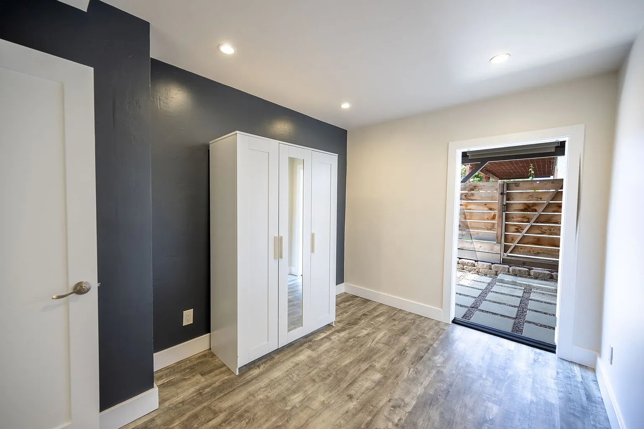 642 Bonair Way - Photo 5 of 11