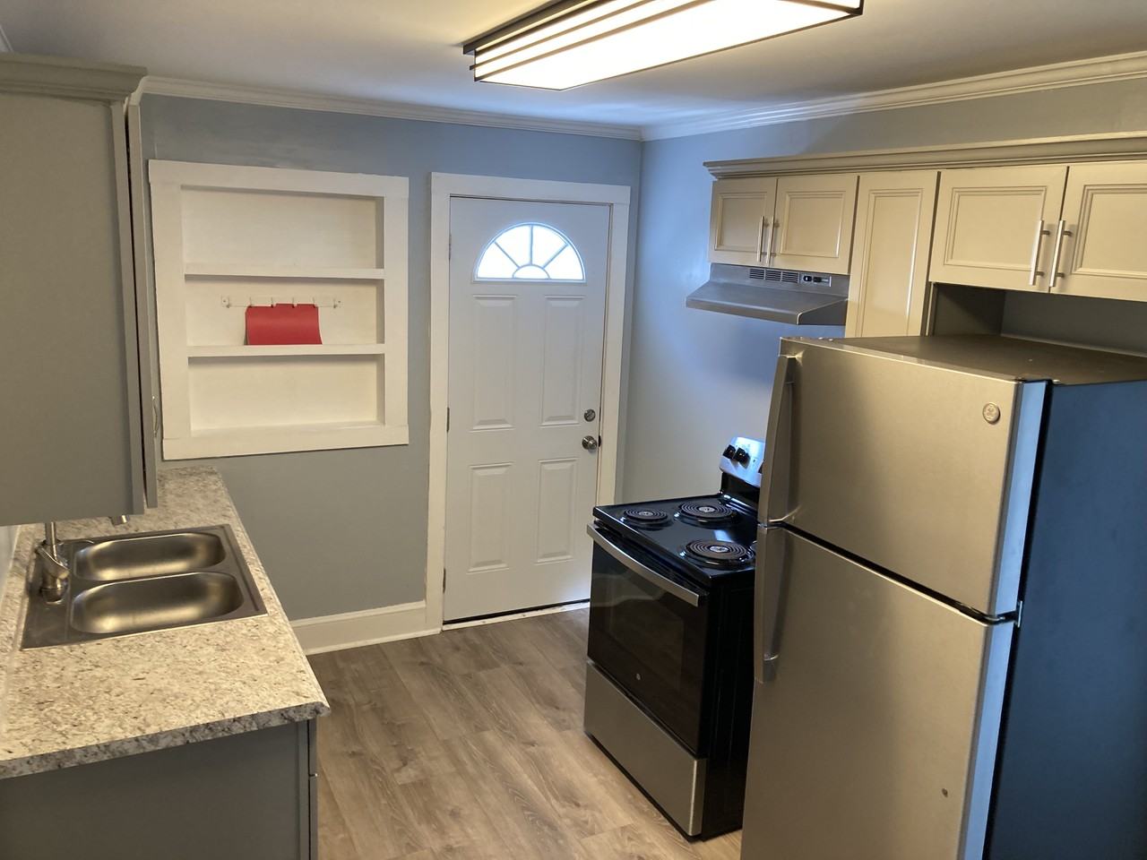 808B Cleveland Ave - Photo 4 of 6