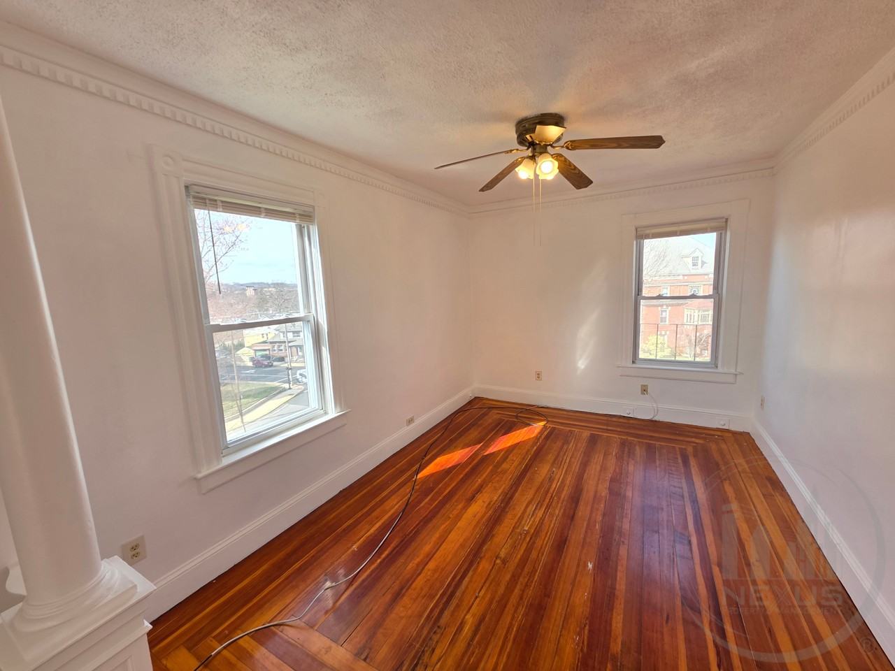 68 Park Ave - Photo 4 of 11