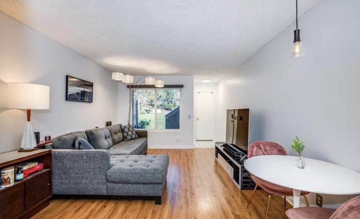 2940 Deacon St #31 - Photo 2 of 16