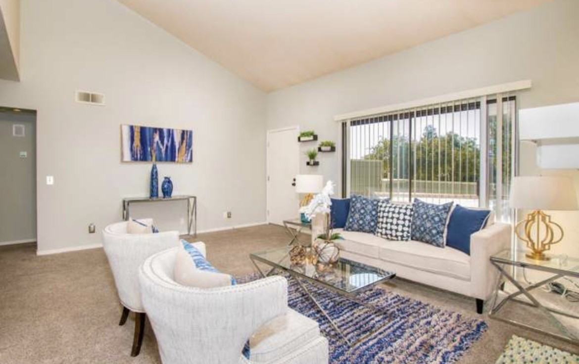 3514 Birchwood Ter #304 - Photo 4 of 16