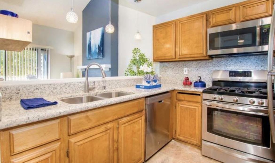 3514 Birchwood Ter #304 - Photo 6 of 16