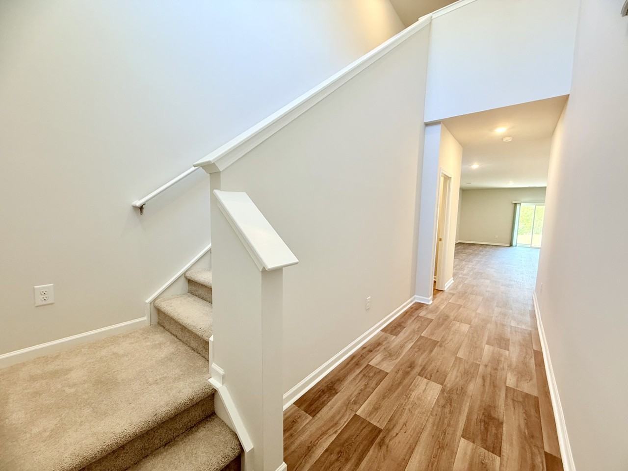 1100 Tibetan St - Photo 3 of 49