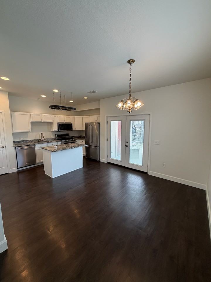 12799 Jasmine Ct - Photo 5 of 18